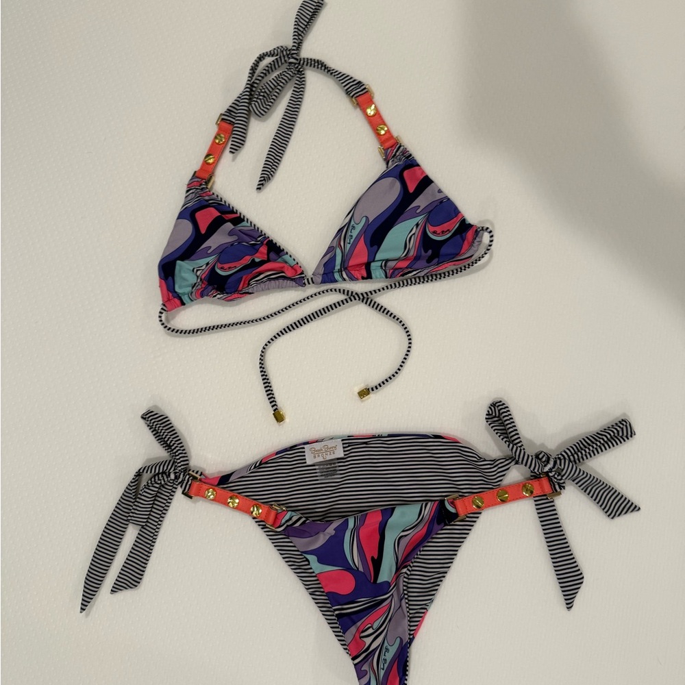 Beach Bunny “Feel Again” bikini set